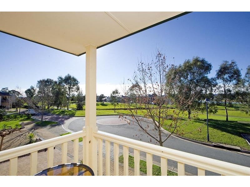 2 Victoria Court, Mawson Lakes SA 5095