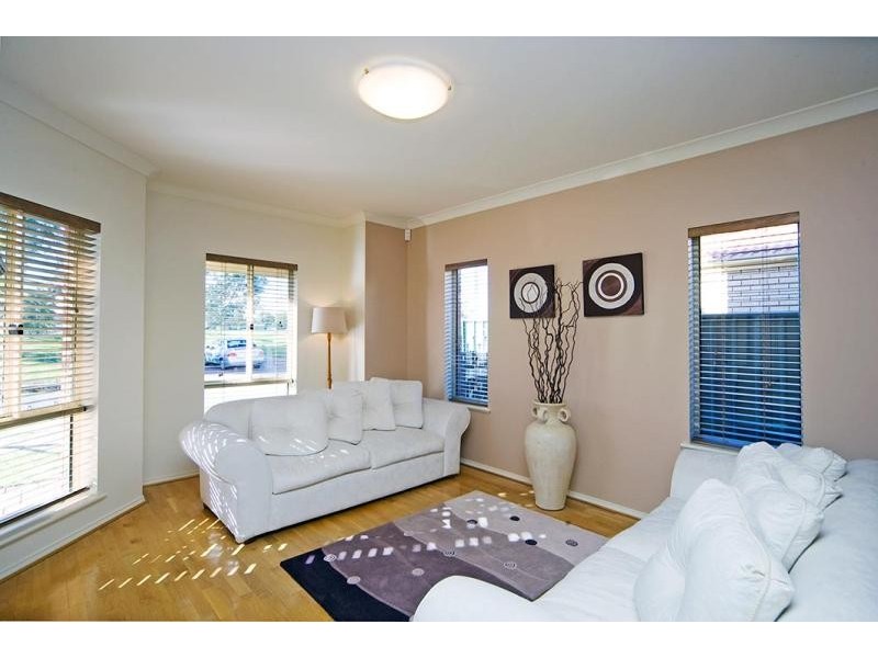 2 Victoria Court, Mawson Lakes SA 5095
