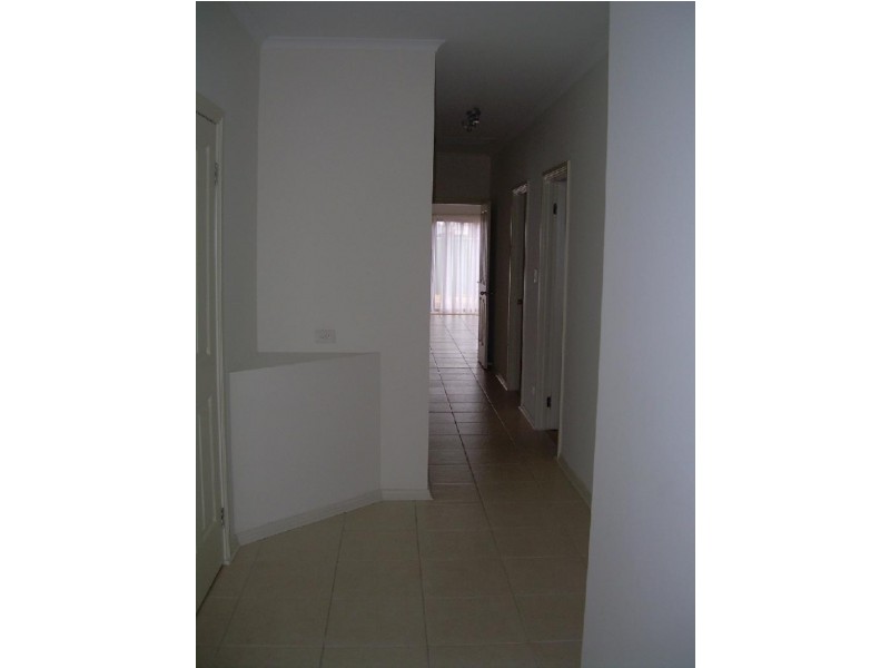 105 Sanctuary Drive, Mawson Lakes SA 5095