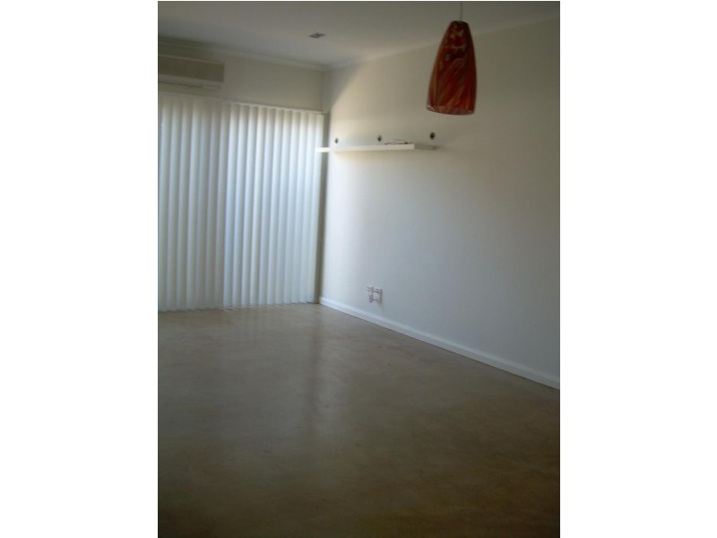 14 Andros Street, Mawson Lakes SA 5095