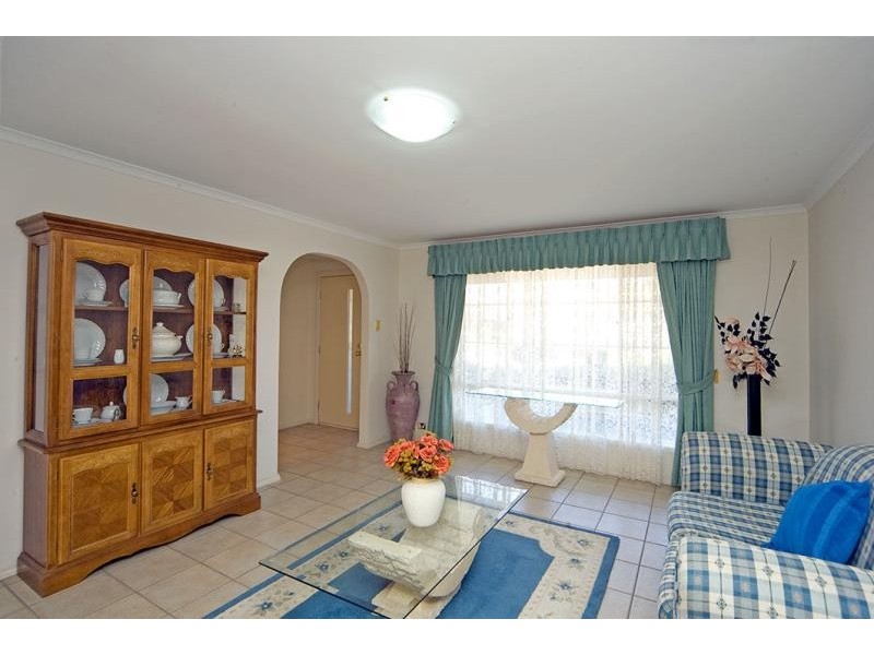 5 Parkway Cct, Parafield Gardens SA 5107