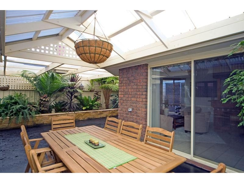 5 Parkway Cct, Parafield Gardens SA 5107