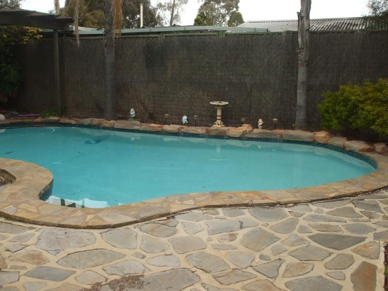 12 Snowdon Avenue, Salisbury East SA 5109