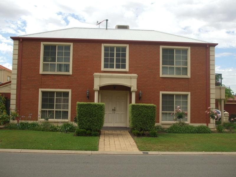 1 Tyrell Court, Mawson Lakes SA 5095