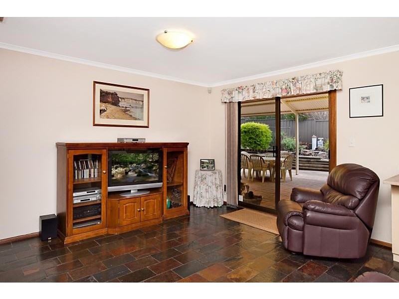 15 John Renwick Place, Modbury Heights SA 5092