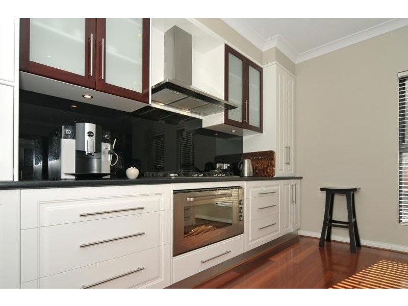 4 Atiu Street, Mawson Lakes SA 5095