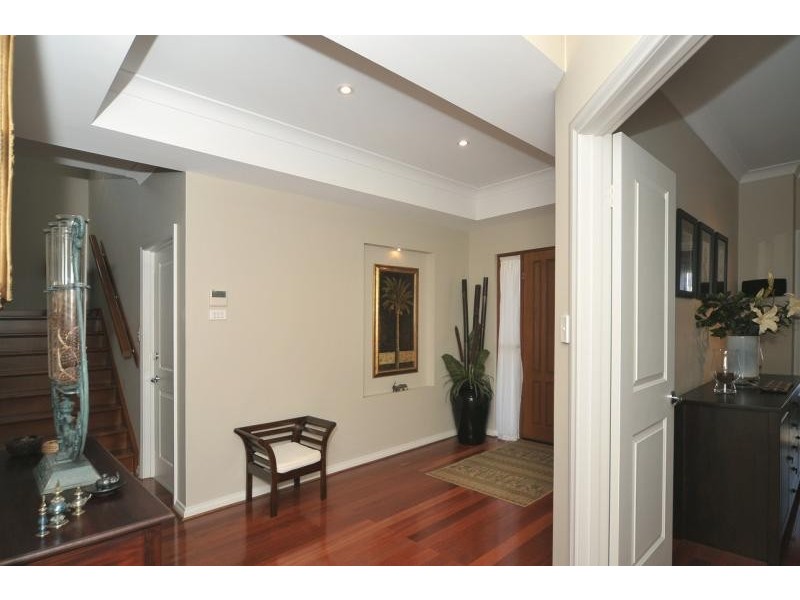 4 Atiu Street, Mawson Lakes SA 5095