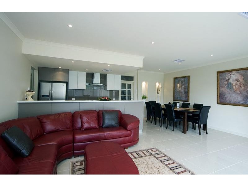 104a Lyons Road, Holden Hill SA 5088