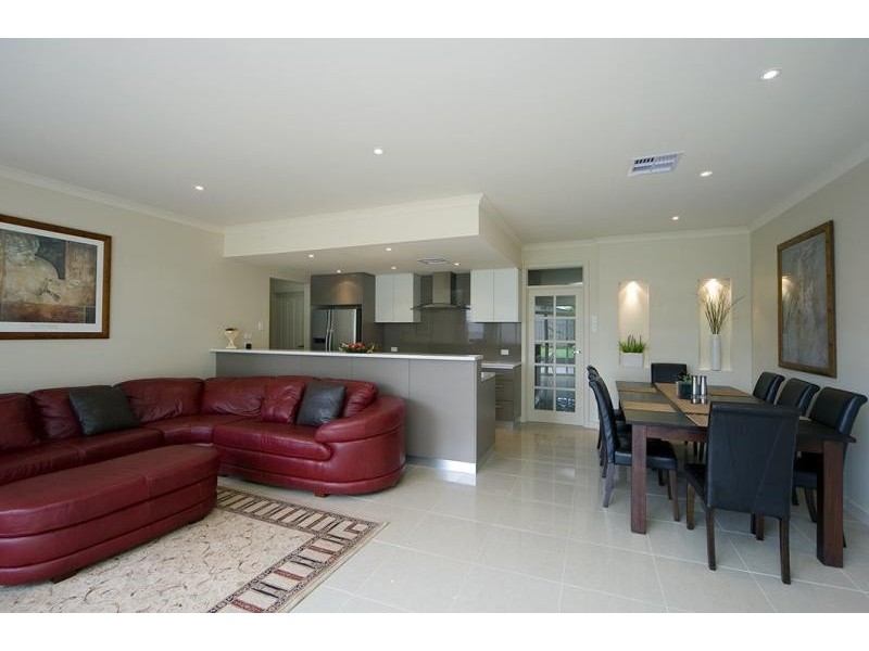 104a Lyons Road, Holden Hill SA 5088