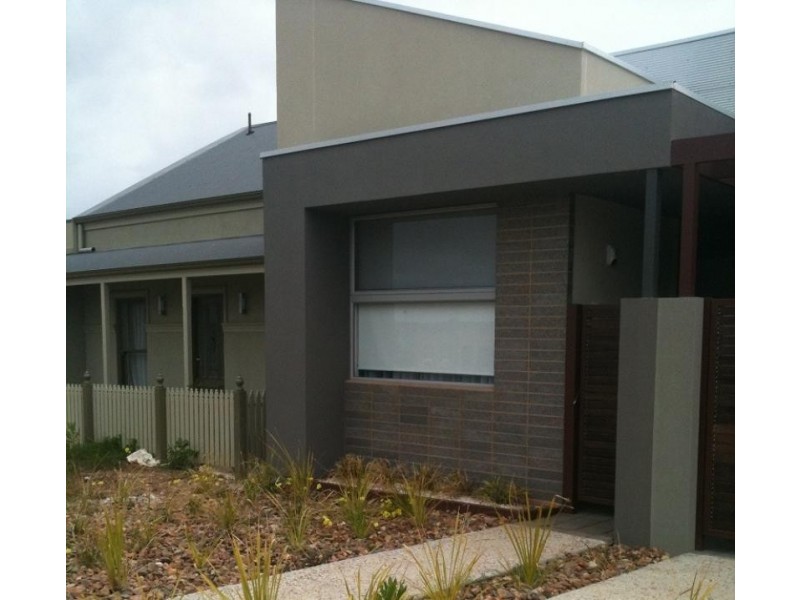 17 Bonita Lane, Mawson Lakes SA 5095