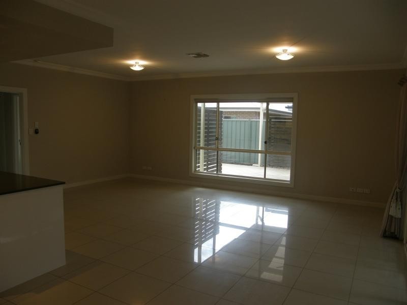 9 Jackson Street, Mawson Lakes SA 5095