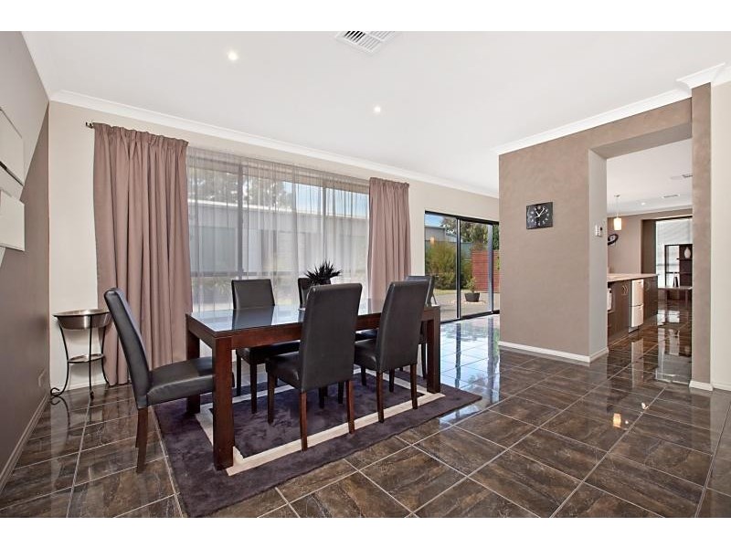 3 Ibis Street, Mawson Lakes SA 5095
