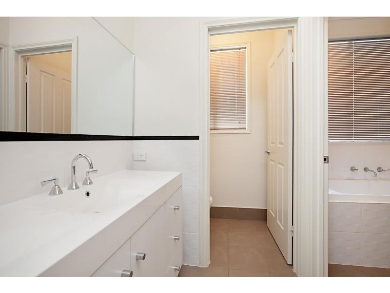 3 Ibis Street, Mawson Lakes SA 5095