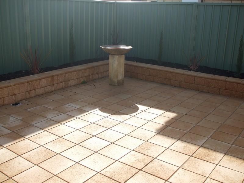 5 Adeline Street, Mawson Lakes SA 5095