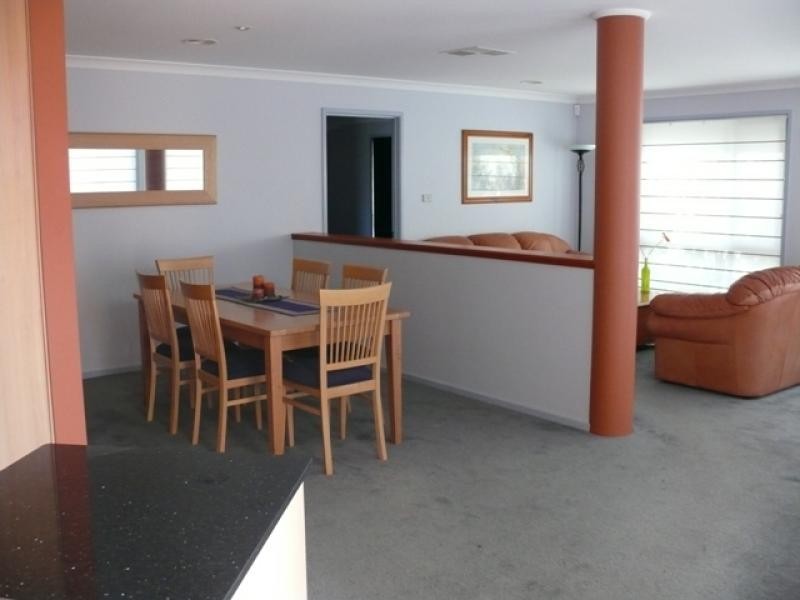 1 WHITFIELD CIRCUIT, Nicholls ACT 2913