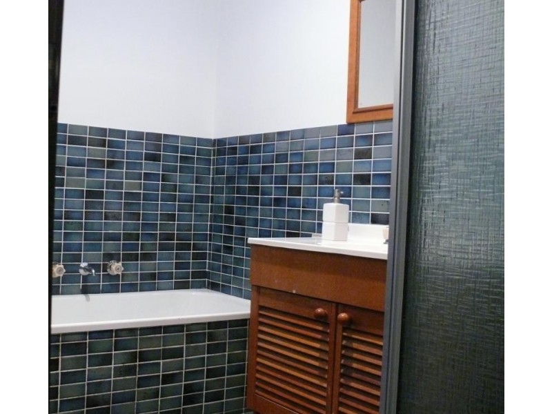 8 Gilday Place, Fadden ACT 2904