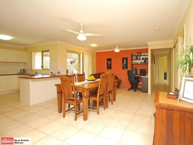 51 BAYBERRY CRESCENT, Warner QLD 4500