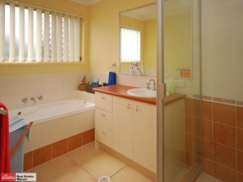 51 BAYBERRY CRESCENT, Warner QLD 4500