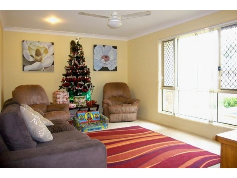 51 BAYBERRY CRESCENT, Warner QLD 4500