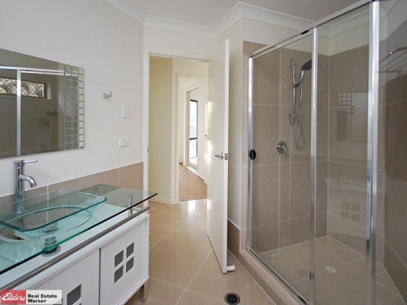 89 CORVUS DRIVE, Cashmere QLD 4500