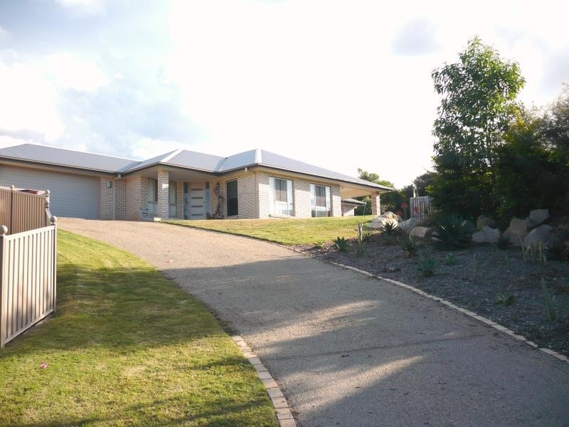 11 PAULETTE COURT, Cashmere QLD 4500