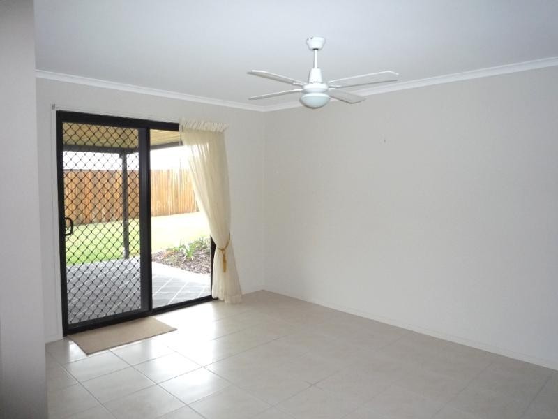 19 BROWNELL STREET, Warner QLD 4500