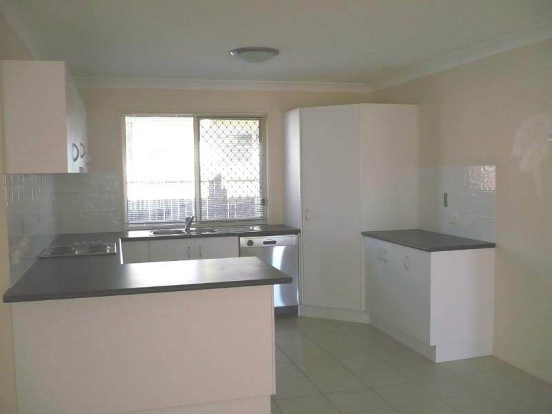 2 Squire Court, Bray Park QLD 4500