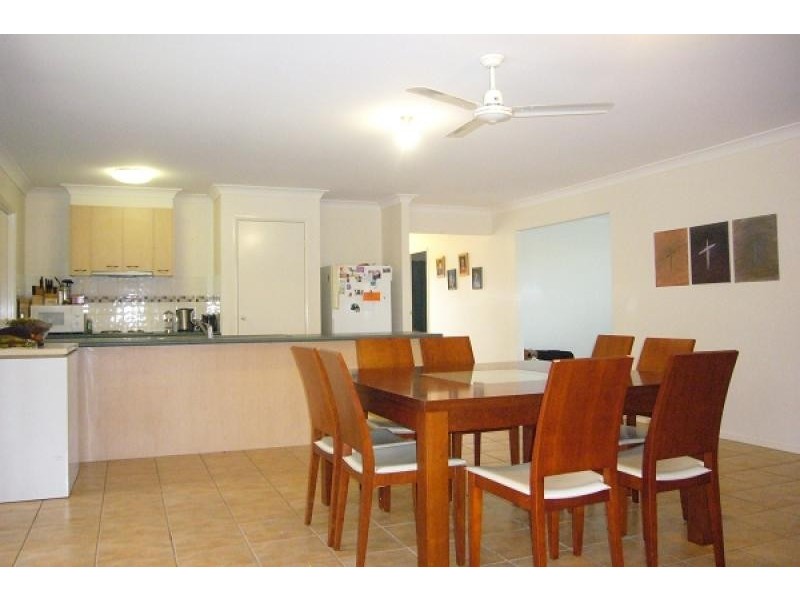 Warner QLD 4500