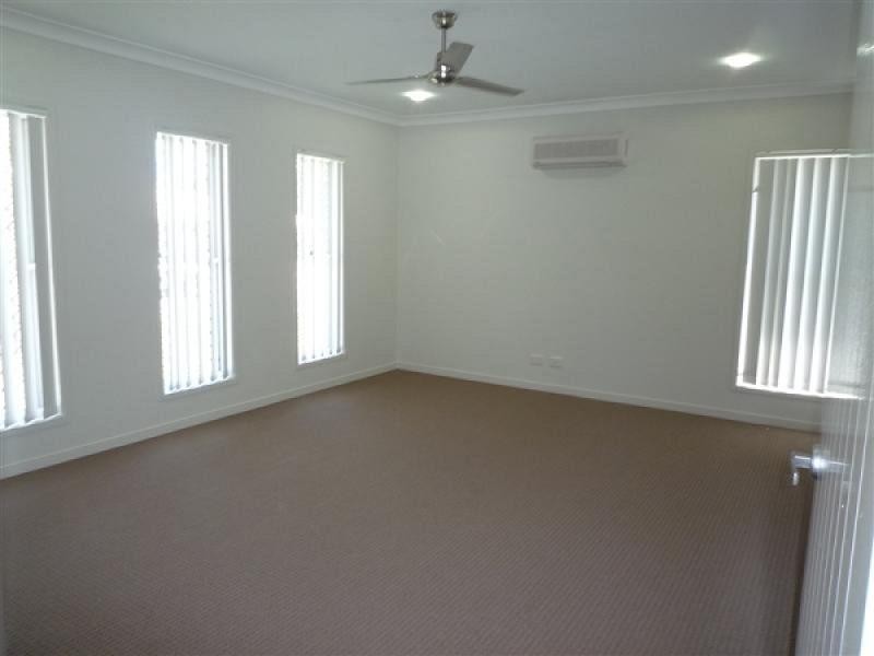 14 Michigan Circuit, Warner QLD 4500