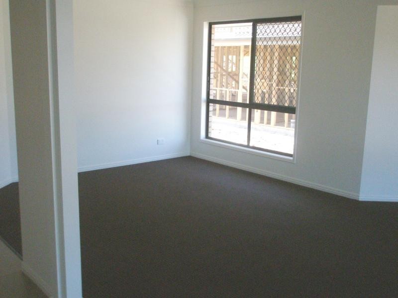 114 Kurrajong Drive, Warner QLD 4500