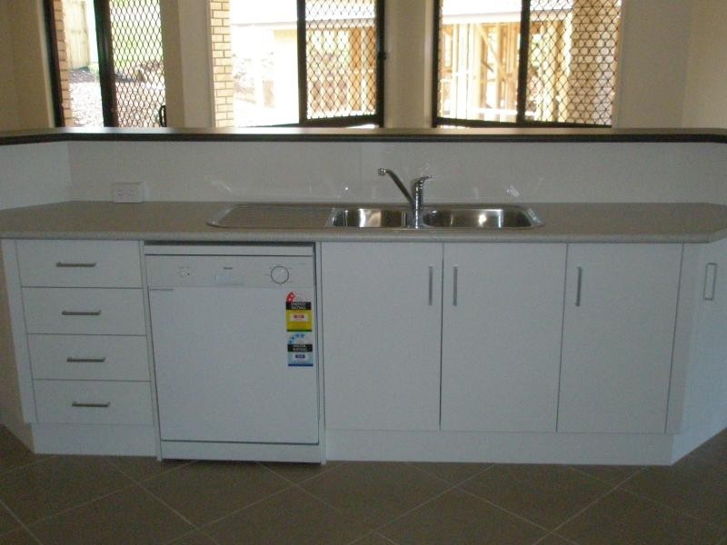 114 Kurrajong Drive, Warner QLD 4500