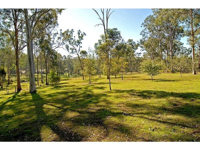 Whiteside QLD 4503