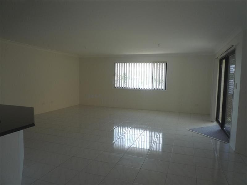 107 Kurrajong Drive, Warner QLD 4500