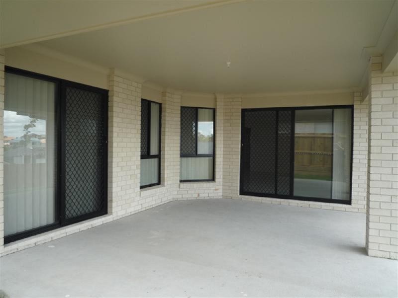 107 Kurrajong Drive, Warner QLD 4500