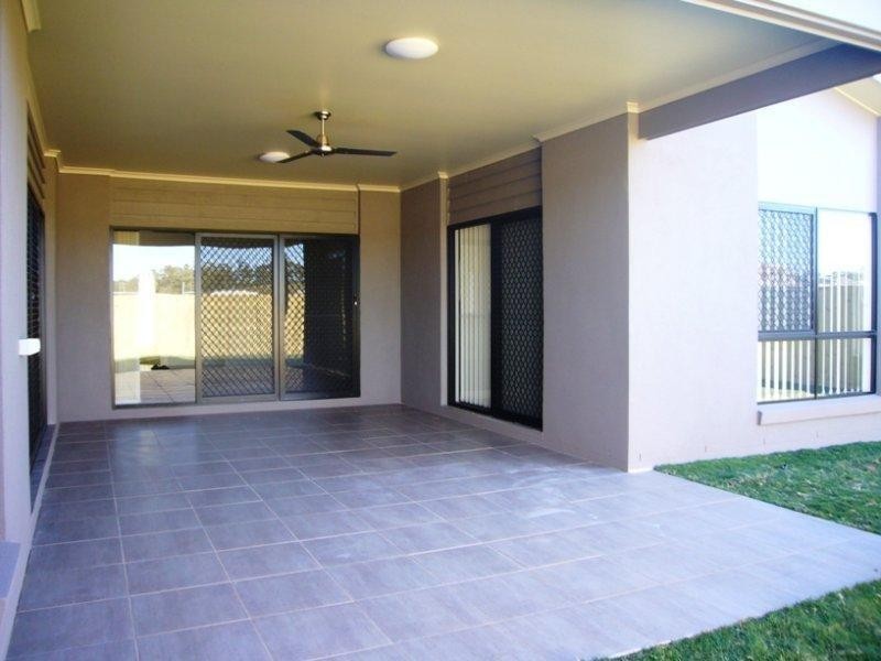 16 Ontario Drive, Warner QLD 4500