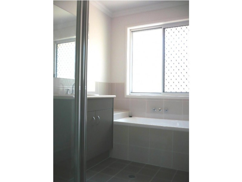 72 Winlock Circuit, Warner QLD 4500