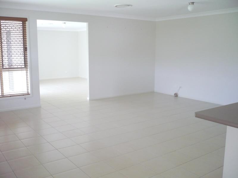 6 Hudson Court, Warner QLD 4500