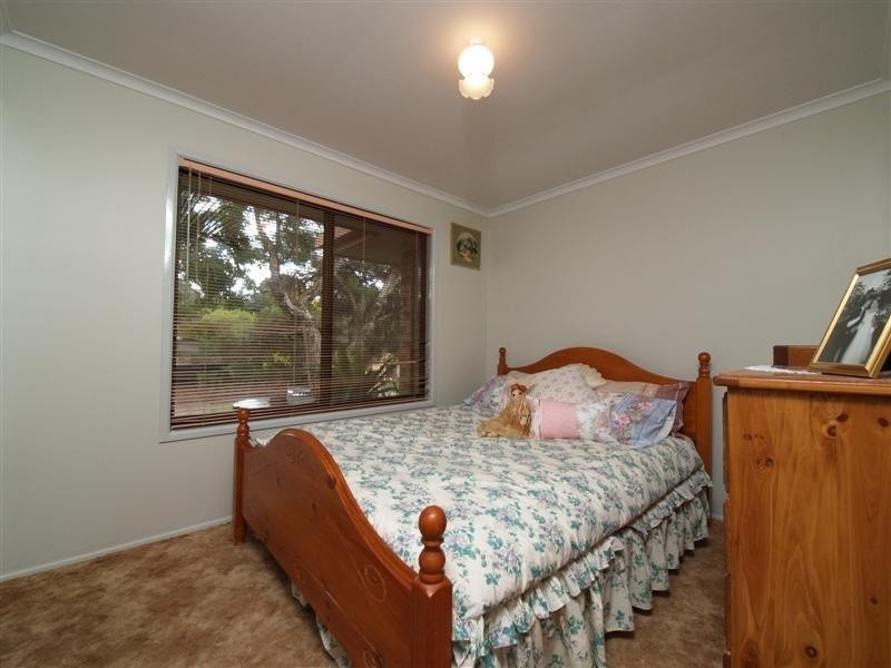 Eatons Hill QLD 4037