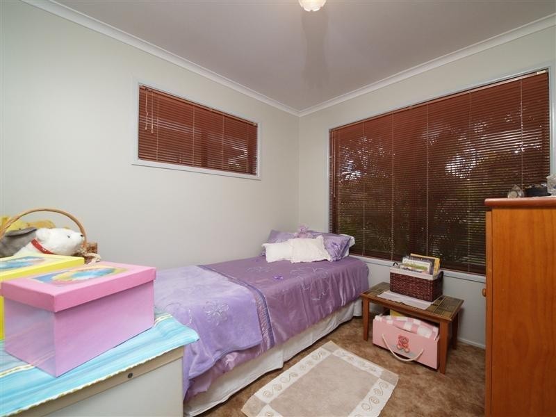 Eatons Hill QLD 4037