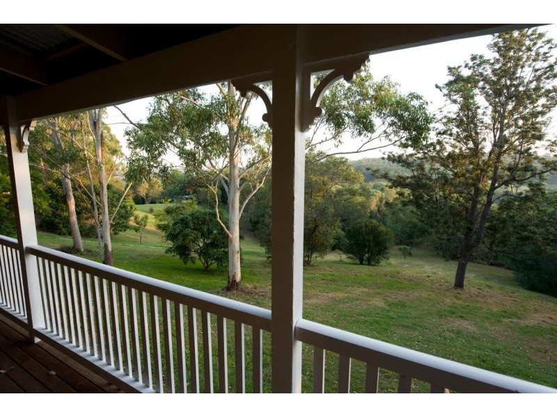 Clear Mountain QLD 4500