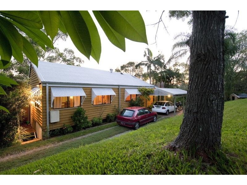 Clear Mountain QLD 4500