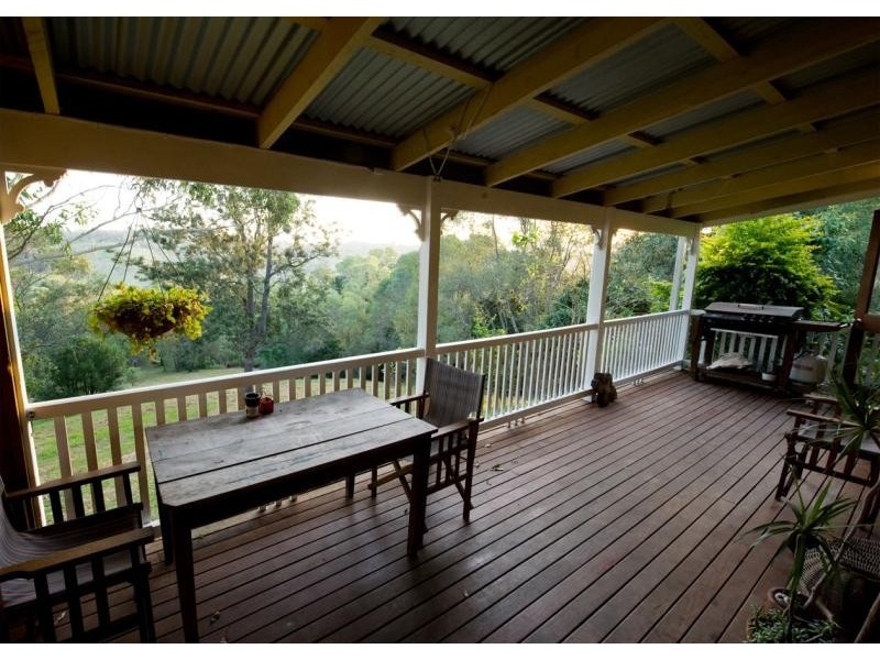 Clear Mountain QLD 4500