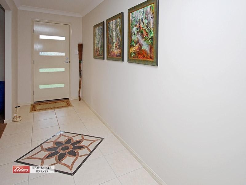 10 Hillary Drive, Warner QLD 4500