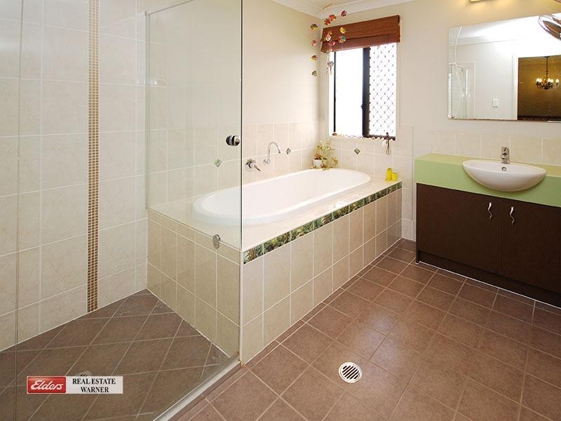 10 Hillary Drive, Warner QLD 4500