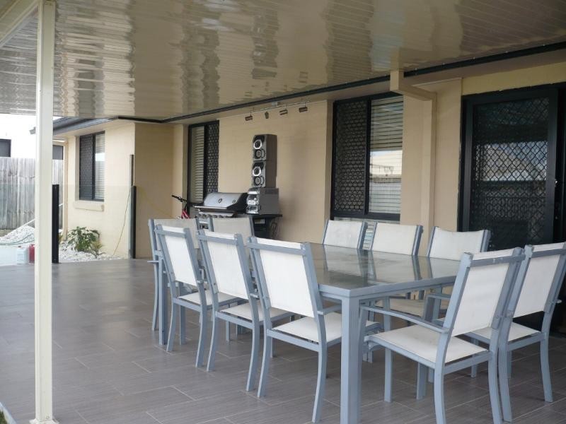 50 Oakwood Road, Warner QLD 4500