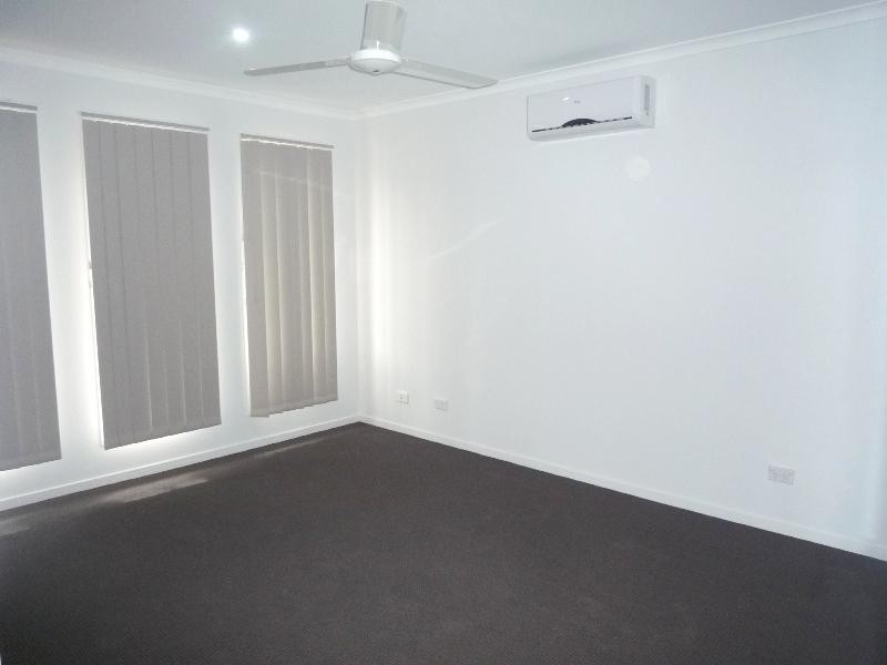 95 Brisbane Road, Warner QLD 4500