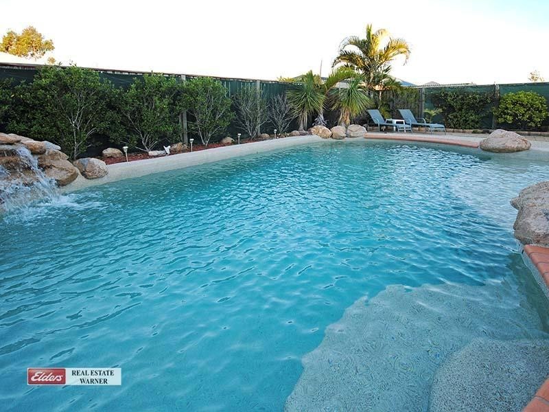 15 Lightwood Place, Narangba QLD 4504