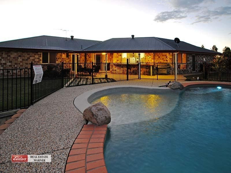 15 Lightwood Place, Narangba QLD 4504