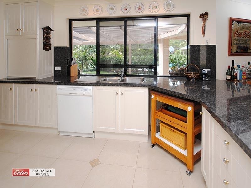 7 Eucalypt Court, Warner QLD 4500