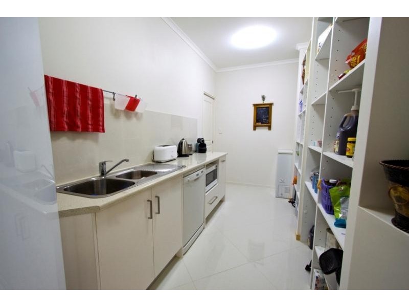 3 Winnipeg Circuit, Warner QLD 4500